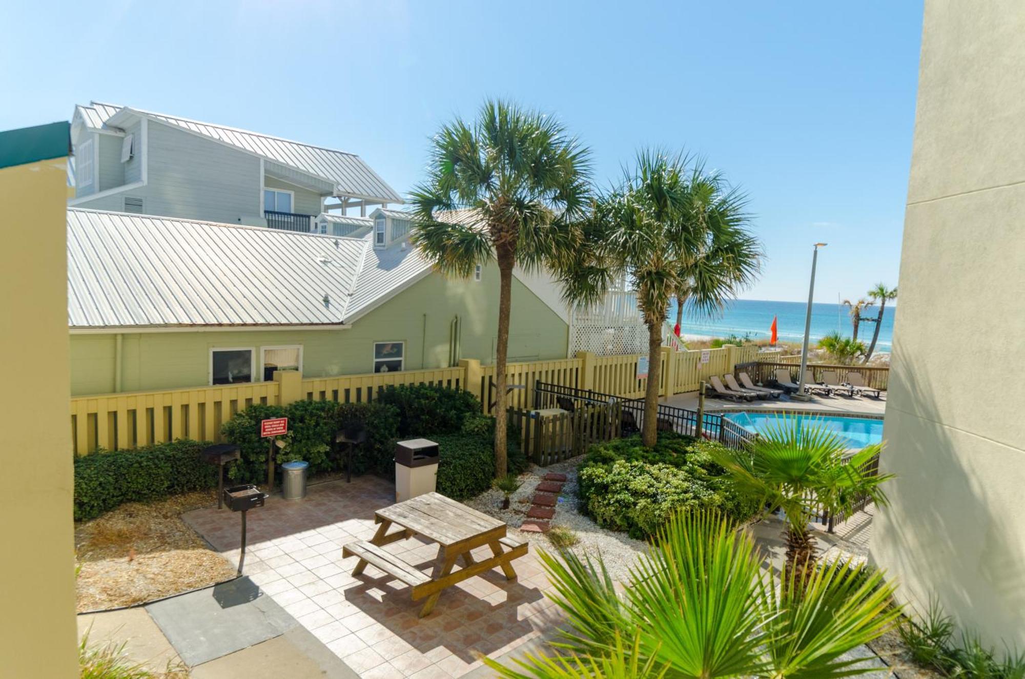 Holiday home Sunbird 1008w 'hugo's Sugar Shack'